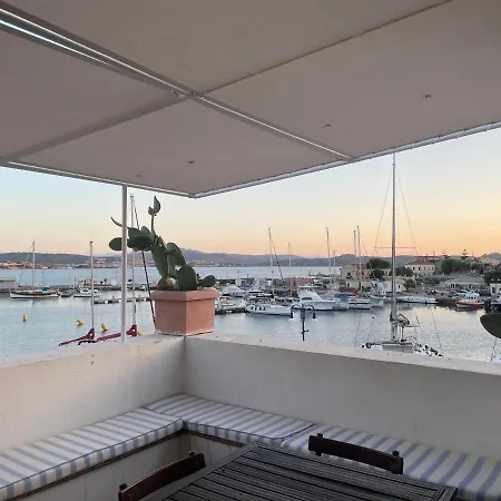 Terrazza Su Cala Gavetta Apartment *